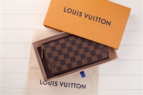 louis vuitton portafoglio donne|portafoglio lv uomo.